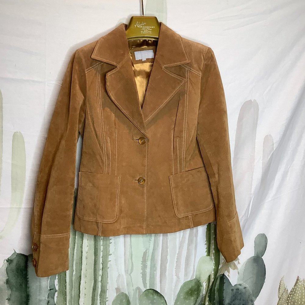 Vintage Women's Suede Jacket by ESSENTIALS 🌵40